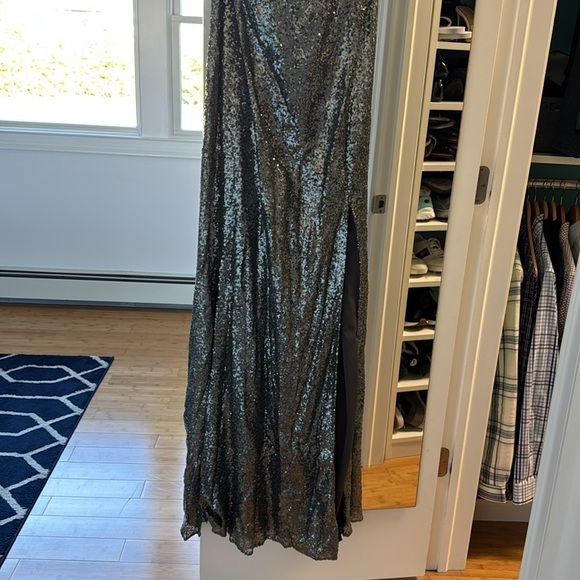 NWT Dessy Collection dark silver sequin gown - Picture 4 of 9